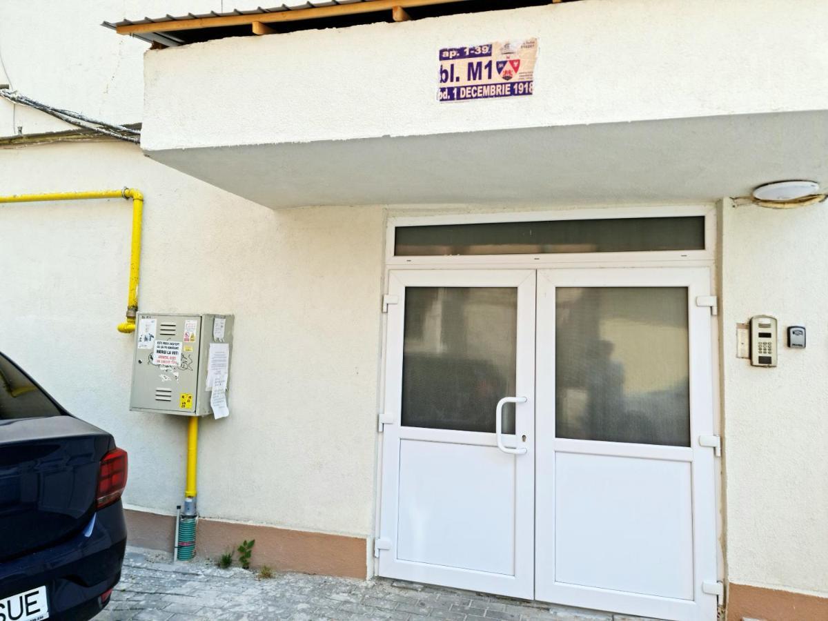 Garsoniera 1 Decembrie Appartement Alba Iulia Buitenkant foto