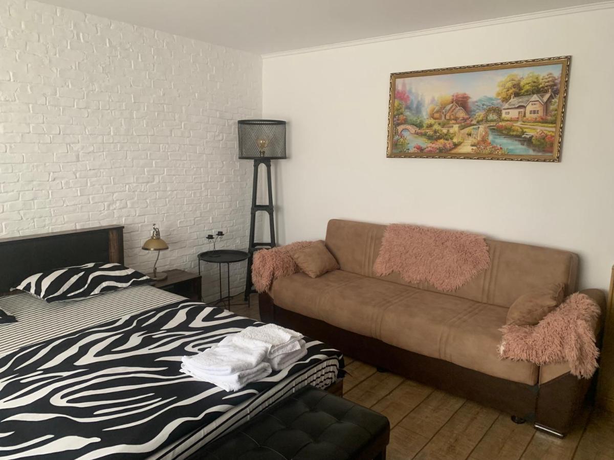 Garsoniera 1 Decembrie Appartement Alba Iulia Buitenkant foto