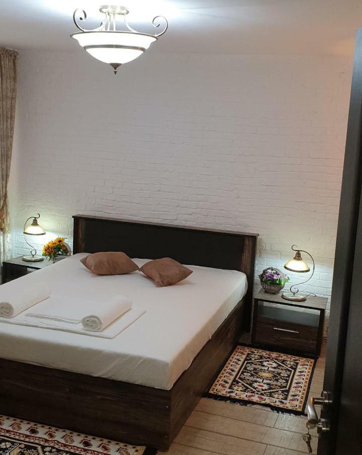 Garsoniera 1 Decembrie Appartement Alba Iulia Buitenkant foto